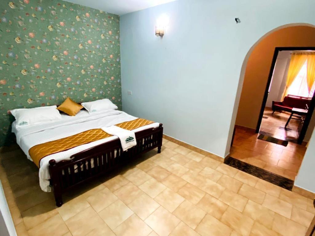 Hotel Bob Lesiure à Ooty Extérieur photo